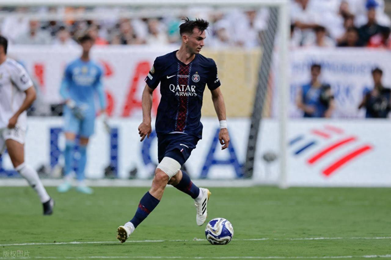 雷速官网下载-皇家马德里备战下一场，信心满满