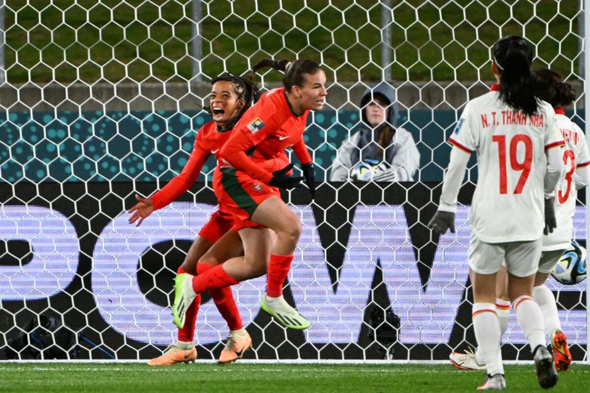 雷速官网下载-葡萄牙女足希望在比赛中获得胜利