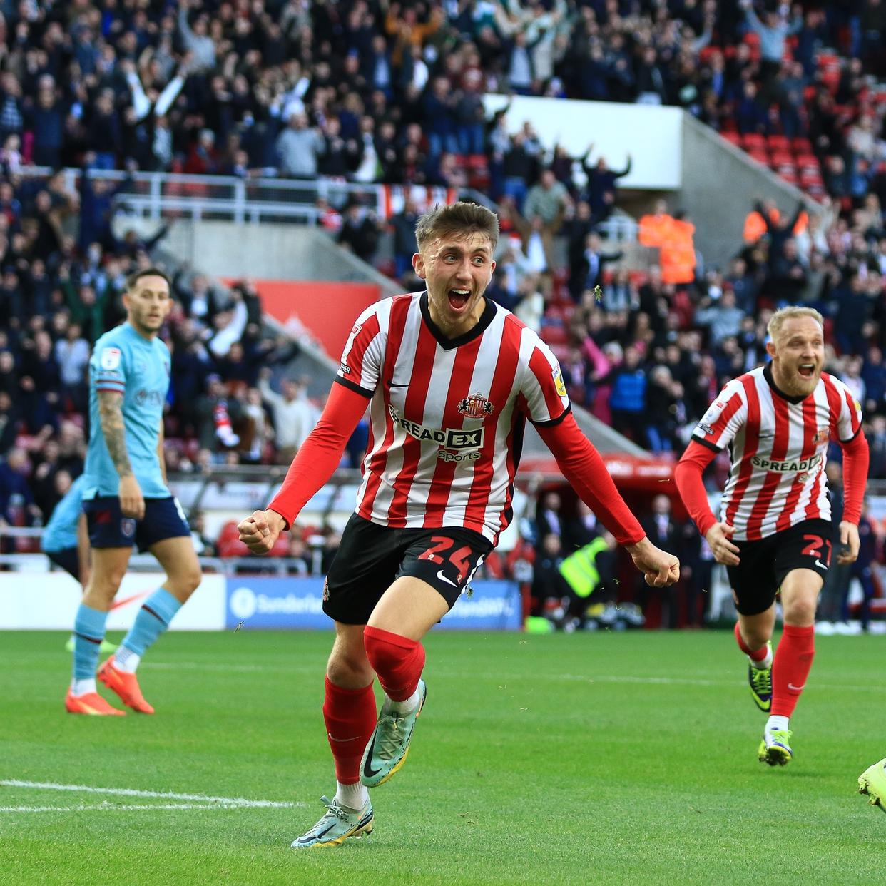 雷速-桑德兰客场战平对手，难以逆转颓势