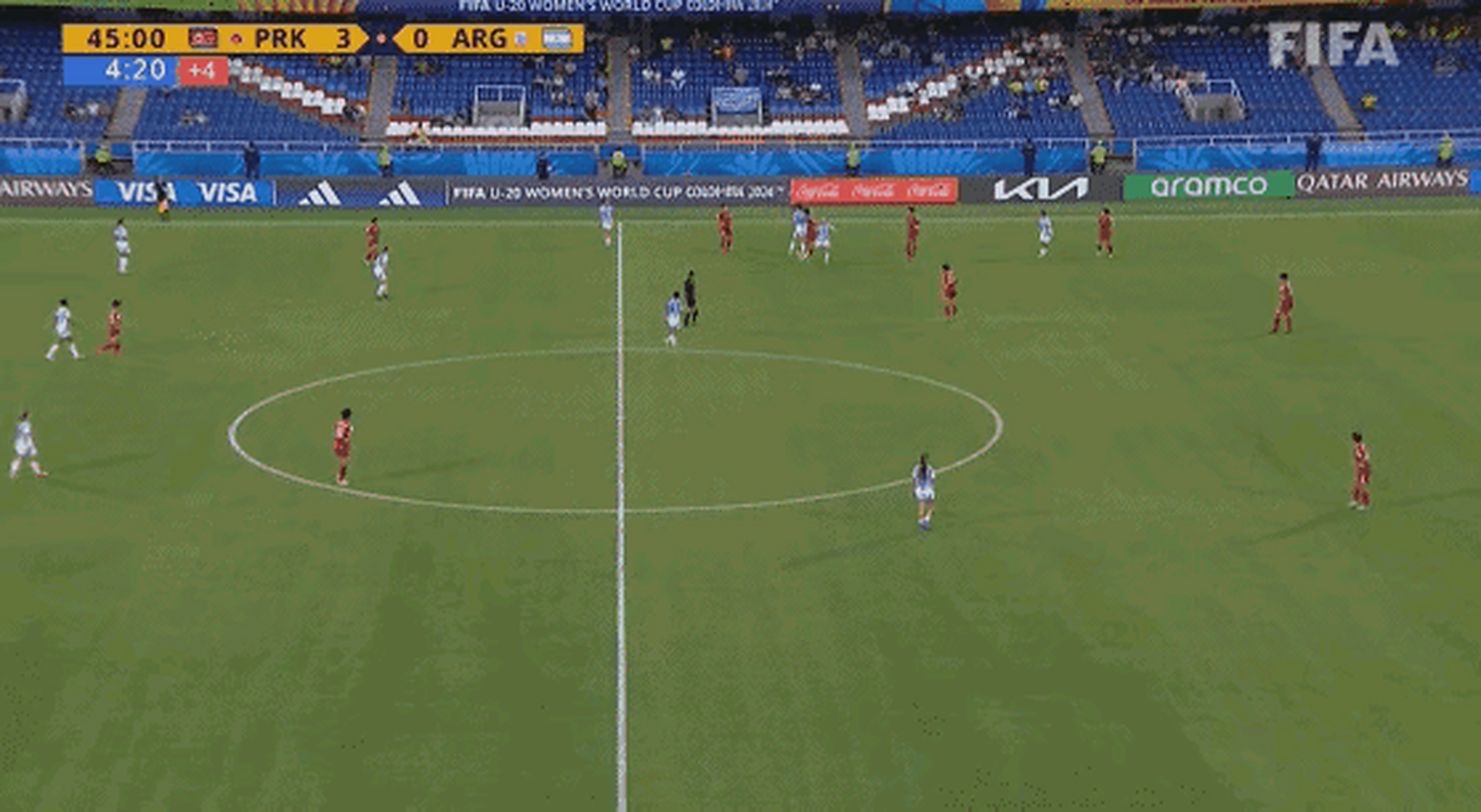 雷速直播-阿根廷女足球迷迎来精彩对决，热闹非凡