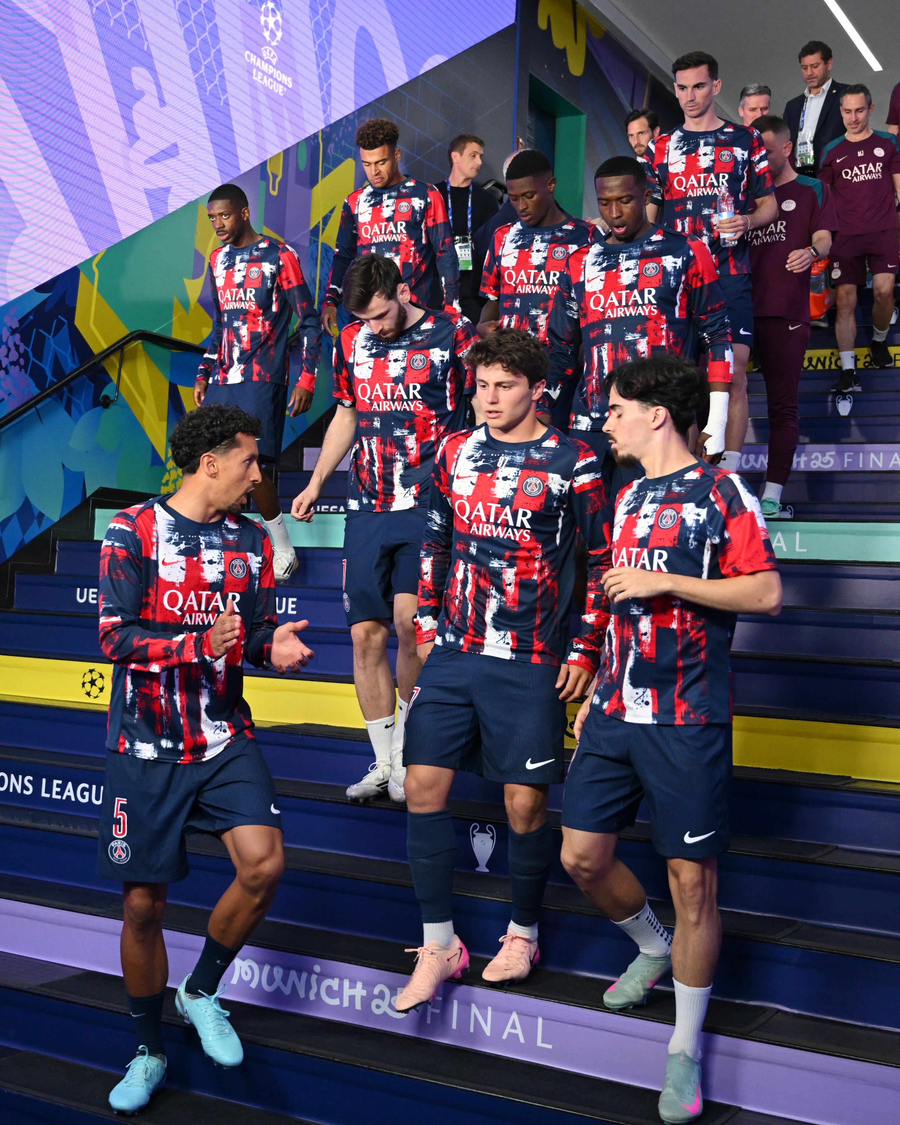 雷速直播-巴黎圣日耳曼轻松晋级欧冠半决赛